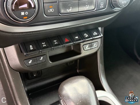 Used 2022 Chevrolet Colorado ZR2 AWD/4WD image 25