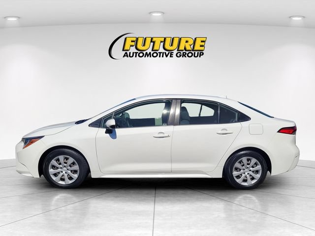 Used 2022 Toyota Corolla LE FWD image 6