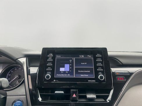 Used 2022 Toyota Camry SE FWD image 15