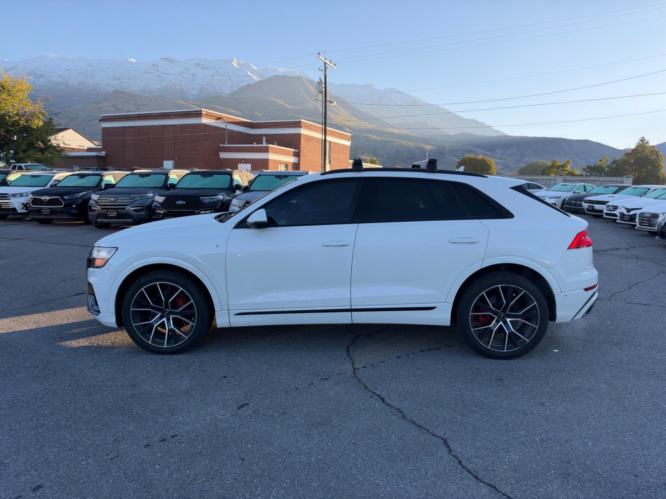 Used 2020 Audi Q8 Premium Plus w/ Premium Plus Package AWD/4WD image 2