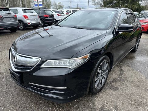 Used 2016 Acura TLX V6 image 2