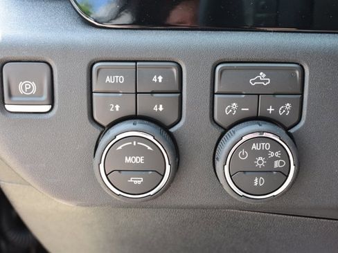 New 2026 Chevrolet Silverado 1500 RST AWD/4WD image 32