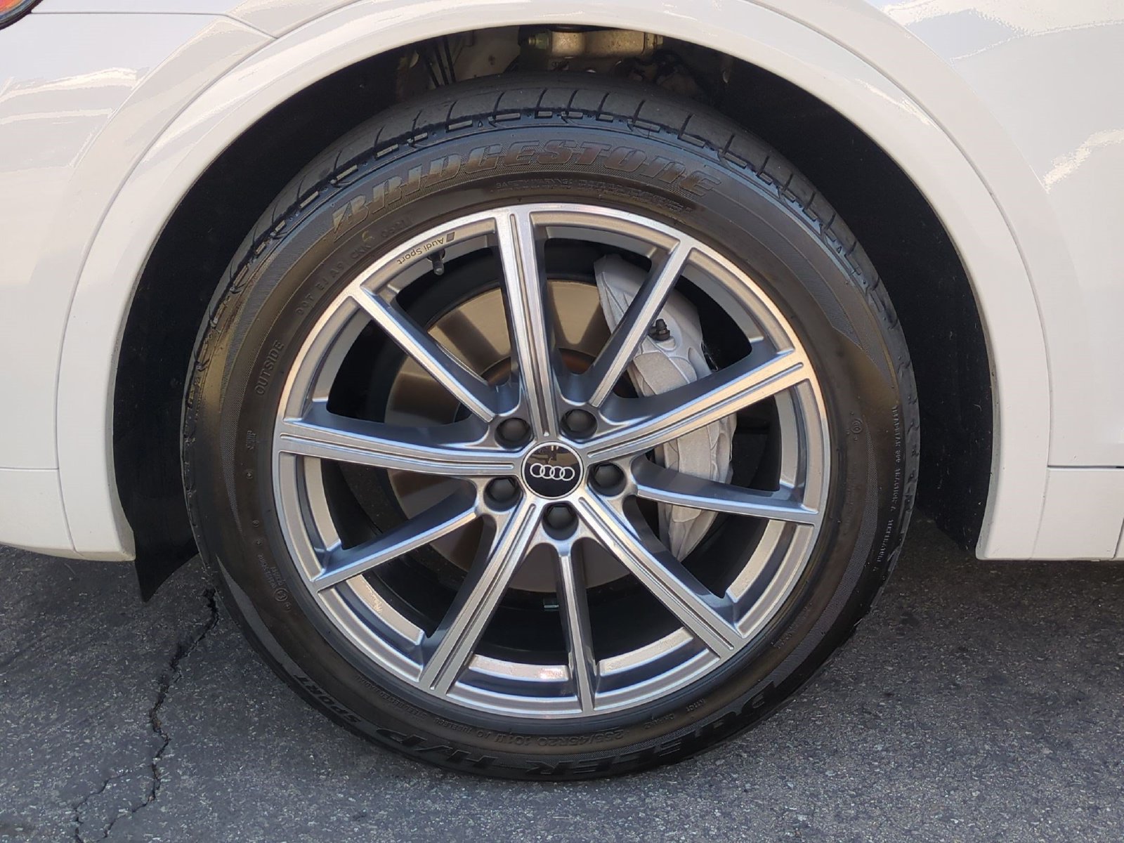 Used 2021 Audi Q5 e Premium Plus w/ Premium Plus Package AWD/4WD image 25