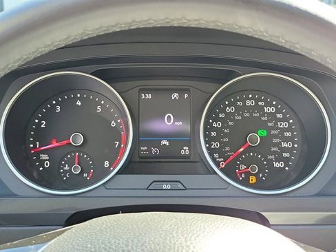 Certified 2020 Volkswagen Tiguan SE image 26
