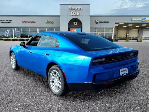New 2026 Dodge Charger R/T AWD/4WD image 3
