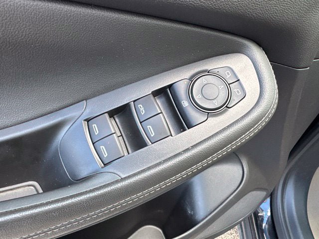 Used 2025 Buick Encore GX Preferred w/ Comfort Package AWD/4WD image 9