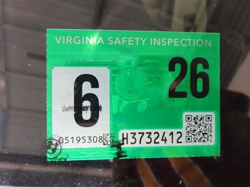 Used 2021 BMW 540i w/ Executive Package image 40