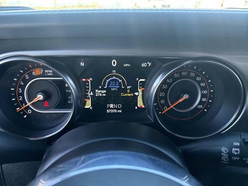 Used 2021 Jeep Wrangler Unlimited Sahara w/ Uconnect 4C Nav & Sound Group image 31