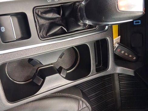 Used 2019 Ford Escape Titanium w/ U9j03 - Titanium Tow Package image 16