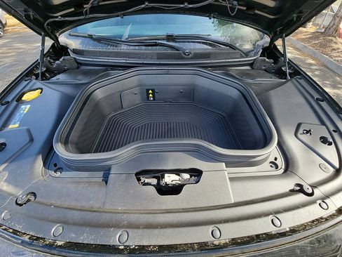 New 2025 Jeep Wagoneer S Launch Edition image 9