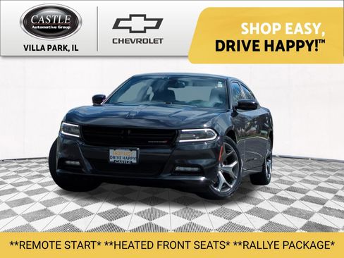 Used 2015 Dodge Charger SXT image 1