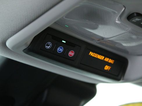 Used 2024 Chevrolet TrailBlazer LT w/ Driver Confidence Package FWD image 21