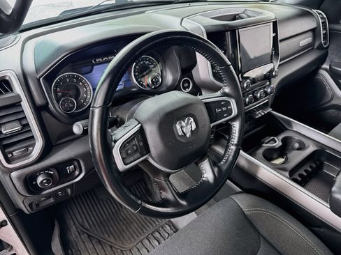 Used 2022 RAM 1500 Big Horn AWD/4WD image 11