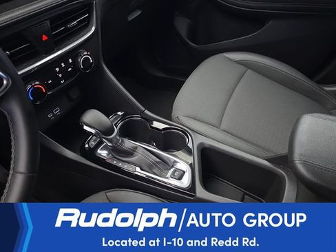 Used 2025 Buick Encore GX Preferred FWD image 21