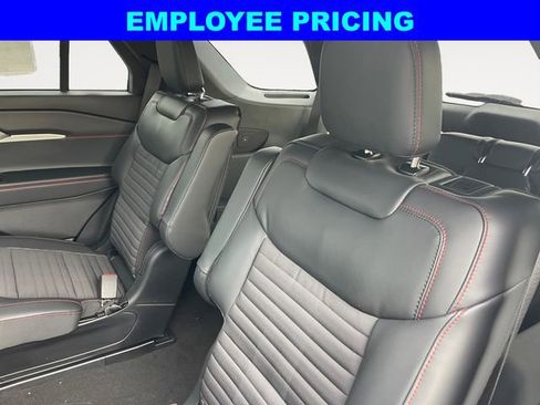 New 2026 Ford Explorer ST-Line AWD/4WD image 13