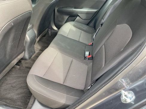 Used 2024 Kia Forte LXS FWD image 17