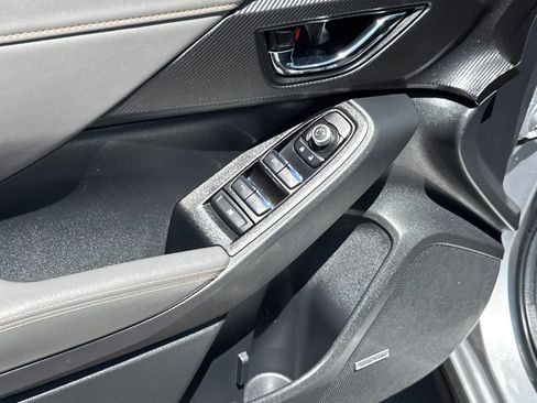 Certified 2025 Subaru Crosstrek 2.5i Limited w/ Crosstrek Mirror Package AWD/4WD image 18