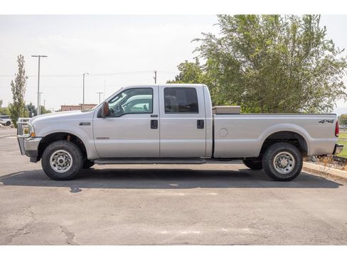 Used 2004 Ford F250 4x4 Crew Cab Super Duty image 4