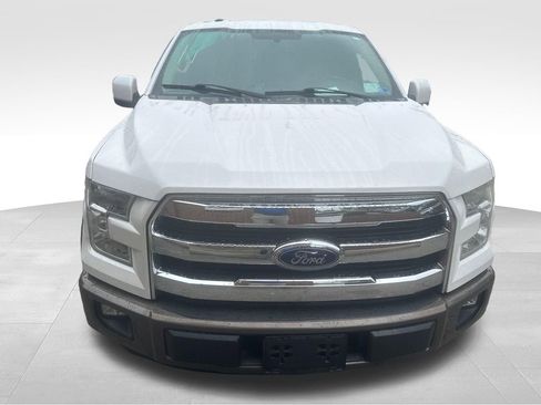 Used 2015 Ford F150 Lariat w/ Equipment Group 501A Mid RWD image 33