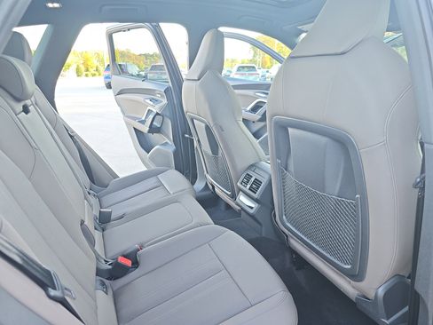 New 2025 Audi Q5 Premium Plus image 11