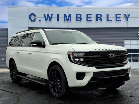 New 2026 Ford Expedition Max Platinum w/ Stealth Performance Package image 1