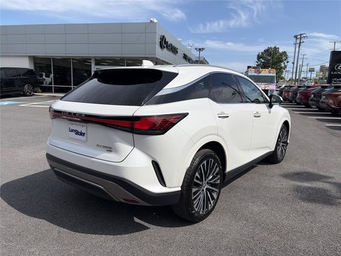 Used 2025 Lexus RX 350 AWD/4WD image 5