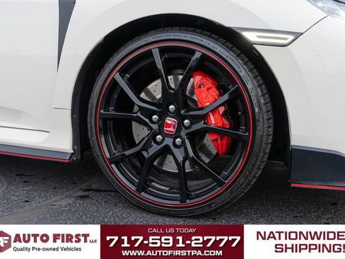 Used 2019 Honda Civic Type R image 8