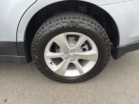 Used 2013 Subaru Outback 2.5i Limited w/ Moonroof Pkg AWD/4WD image 27
