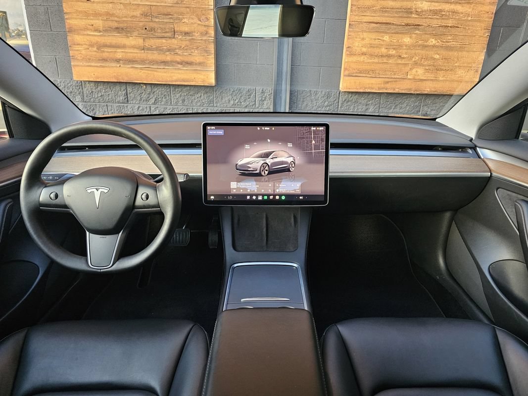 Used 2022 Tesla Model 3 Long Range AWD/4WD image 21
