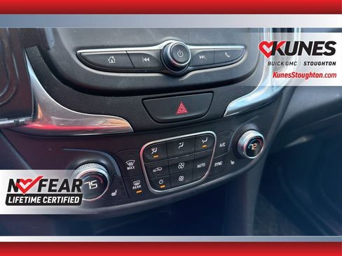 Used 2020 Chevrolet Equinox LT w/ Midnight Edition image 34