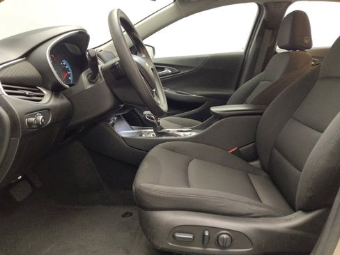 Used 2024 Chevrolet Malibu LT image 17