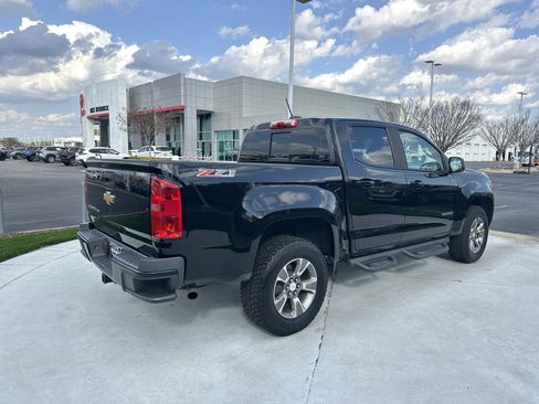 Used 2017 Chevrolet Colorado Z71 image 10
