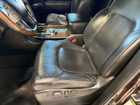 Used 2017 INFINITI QX80 w/ Driver Assistance Package image 22