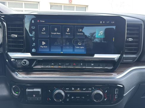 Used 2025 Chevrolet Silverado 1500 LT image 26