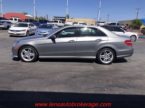 Used 2013 Mercedes-Benz E 350 Sedan image 5