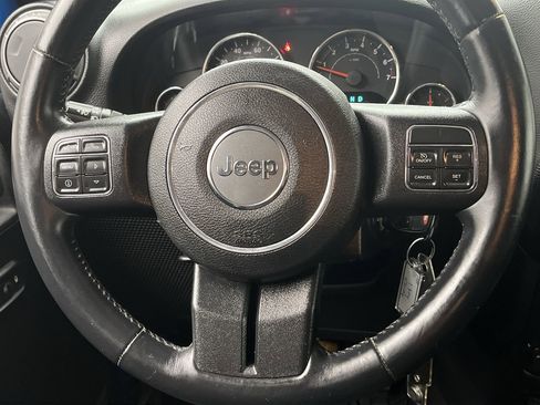 Used 2015 Jeep Wrangler Unlimited Sport w/ Quick Order Package 24S image 11