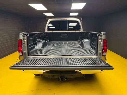 Used 2007 Ford F350 Lariat AWD/4WD image 7