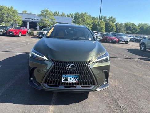 Used 2025 Lexus NX 350h AWD w/ Premium Package image 11