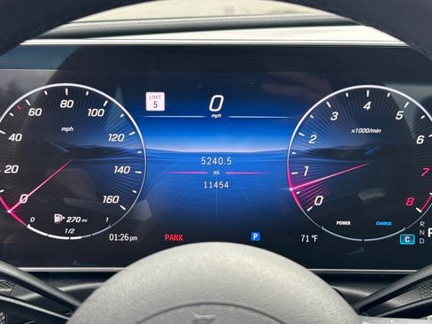 Certified 2025 Mercedes-Benz CLE 300 4MATIC Coupe image 17