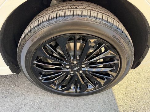 New 2026 Lincoln Corsair Grand Touring image 9