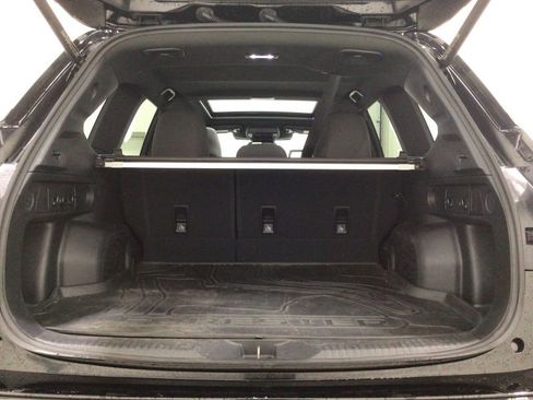 Used 2025 Subaru Forester Premium AWD/4WD image 21