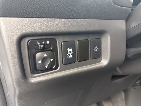 Used 2024 Mitsubishi Mirage ES image 29