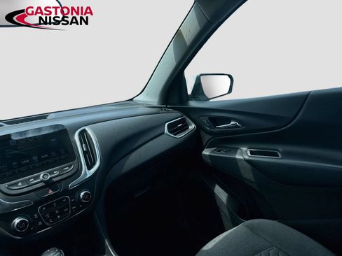 Used 2018 Chevrolet Equinox LT w/ Sun & Infotainment Package FWD image 31