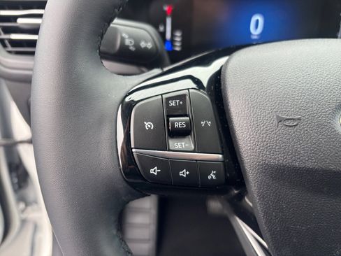 Used 2023 Ford Escape Active image 14