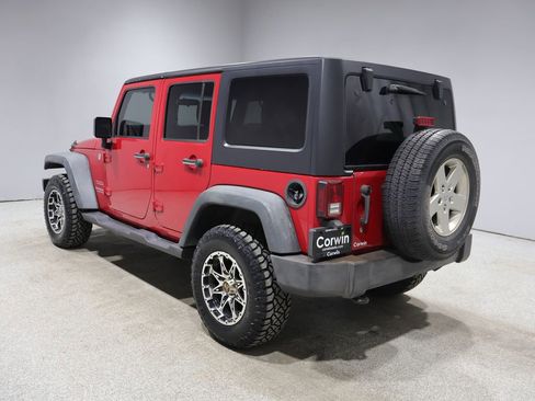 Used 2012 Jeep Wrangler Unlimited Sport AWD/4WD image 4