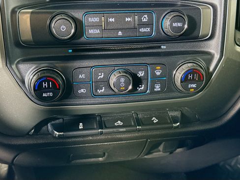 Used 2018 Chevrolet Silverado 1500 LT w/ Redline Edition image 16