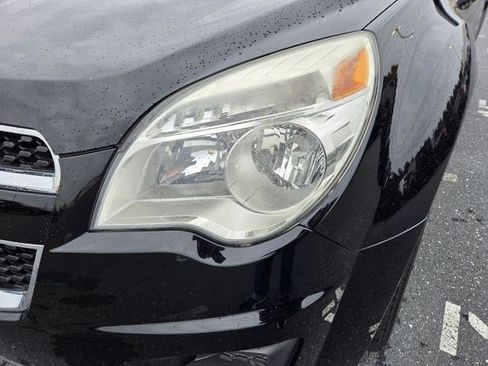 Used 2011 Chevrolet Equinox LT w/ Driver Convenience Package image 12