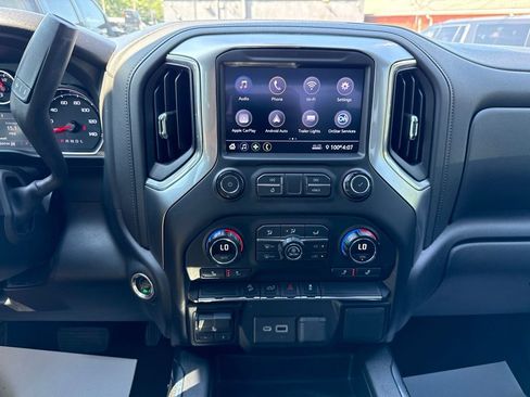 Used 2021 Chevrolet Silverado 1500 LT Trail Boss w/ Bed Protection Package AWD/4WD image 7