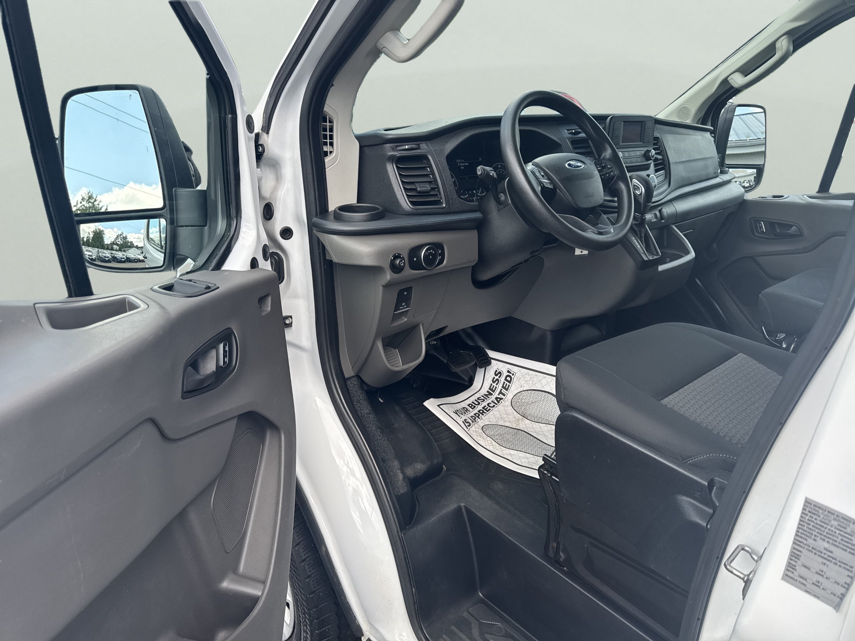Used 2025 Ford Transit 250 Low Roof w/ Exterior Upgrade Package RWD image 9