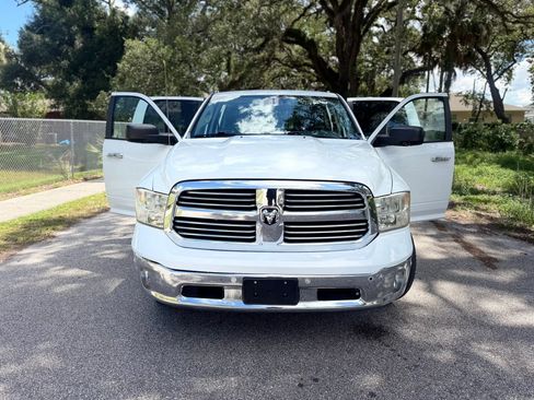 Used 2015 RAM 1500 Lone Star RWD image 2
